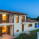 Holiday House Luca
